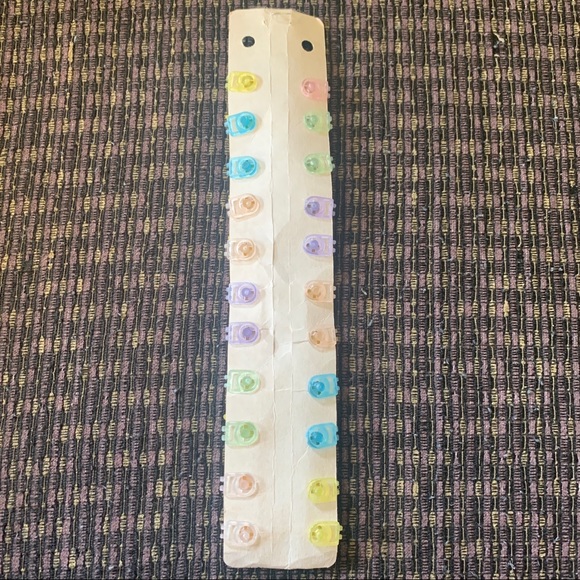 Vintage Pikachu Hairclips - Picture 2 of 5